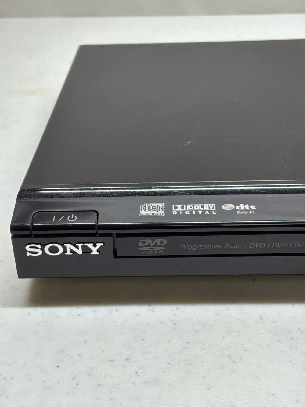 Sony DVP-SR200P DVD Player With AV Cable - No Remote Tested Works